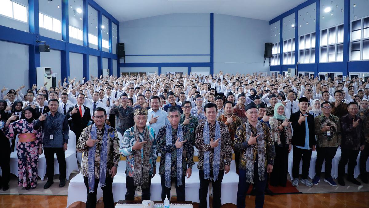 Lepas 570 Peserta Magang ke Jepang, Menaker Titip Pesan Ini