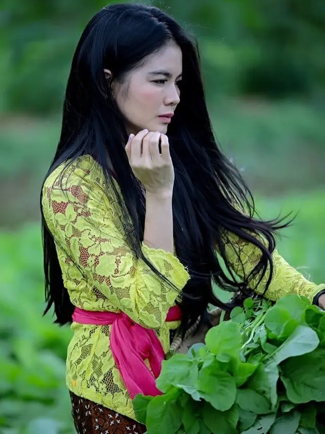 [Fimela] Karina Ranau