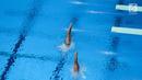 Atlet Loncat Indah Indonesia Andriyan (kiri), Della Dinarsari Harimurti saat berlaga dalam final loncat indah Sea Games 2017, Aquatics Centre, Bukit Jalil, Malaysia, (28/8). Indonesia kalah dengan poin 231.18. (Liputan6.com/Faizal Fanani)