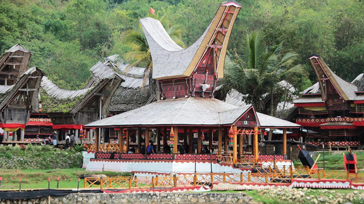 14 Tempat Wisata di Sulawesi Selatan, dari Alam hingga Budaya - Hot