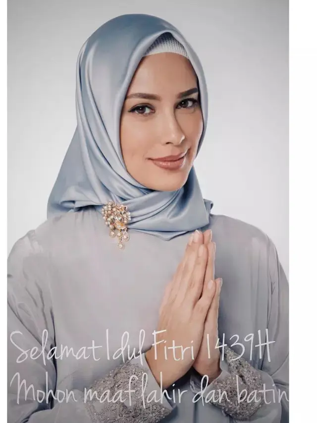 6 Pesona Seleb Blasteran saat Pakai Hijab, Bikin Pangling
