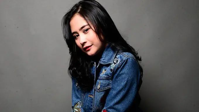 Prilly sempat pingsan karena diet/copyright: KapanLagi.com
