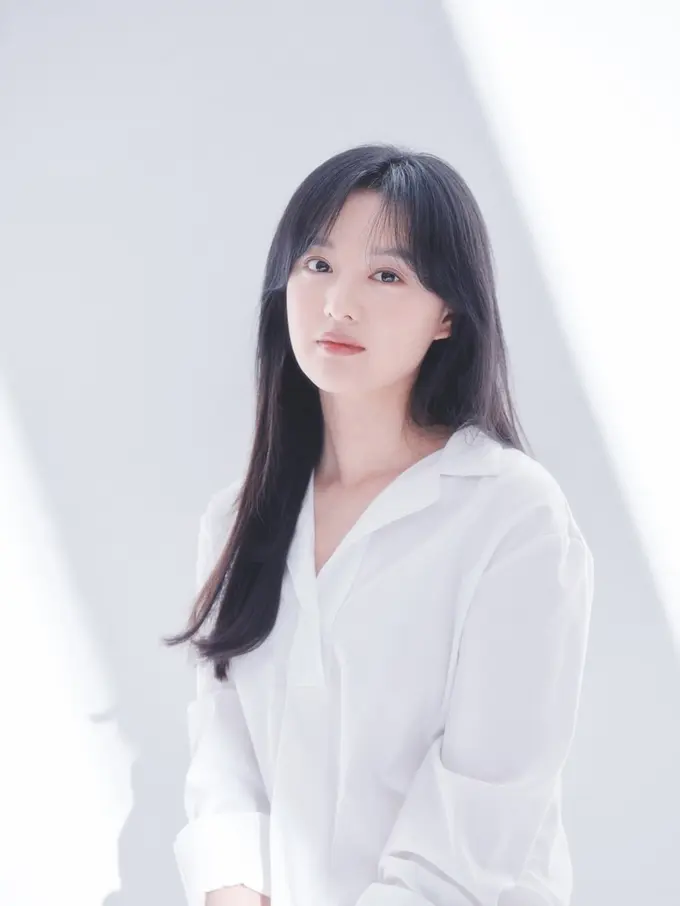 Kim Ji Won. (SALT Entertainment via Soompi)