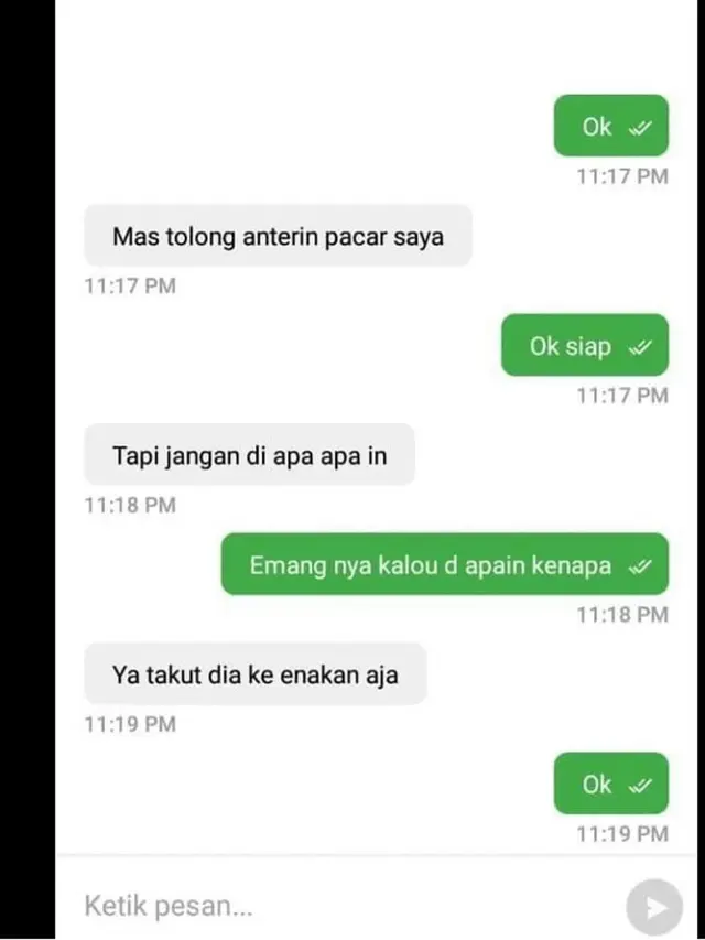 6 Chat Ojek Online dengan Penumpang Ini Bikin Mikir Aneh-Aneh