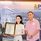 PT Girder Indonesia yang merupakan anak usaha dari PT Citra Marga Nusaphala Persada Tbk (CMNP) raih rekor MURI