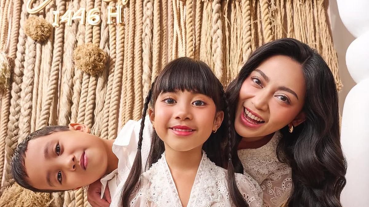 Parade Gaya Busana Baju Lebaran Rachel Vennya, Kenakan Tiga Outfit yang Tak Pernah Gagal