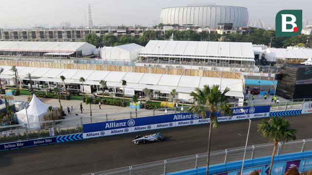 Balap Mobil Formula E: Prepractice Satu