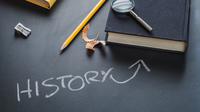 Ilustrasi belajar sejarah. (Photo Copyright by Freepik)