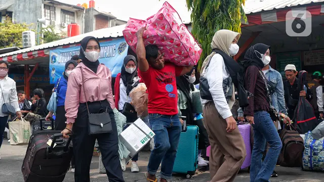 Antisipasi Lonjakan Pemudik, Terminal Kalideres Siagakan 150 Bus Cadangan