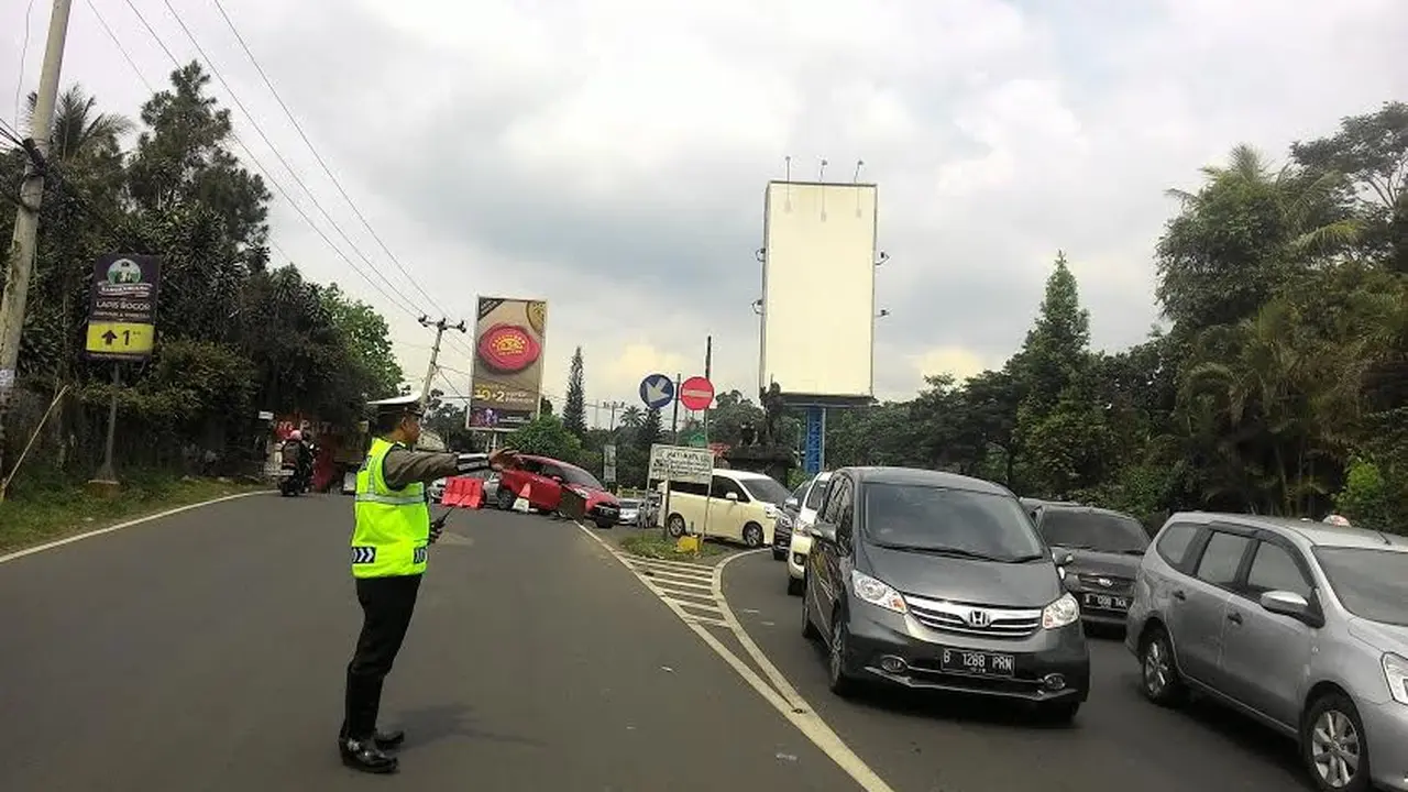 Jalur searah Puncak