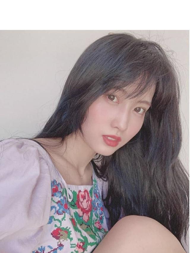 Heechul Super Junior Resmi Pacaran dengan Momo TWICE, Ini 7 Pesonanya