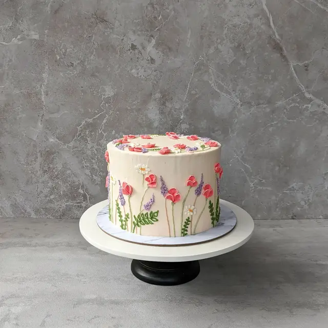 Kembangkan Bisnis Sang Bunda, Swancakery Hadirkan Lapis Legit dan Butter Cream yang Jadi Juara