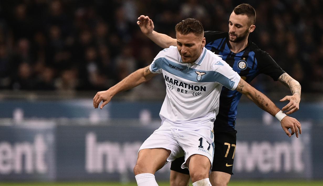 6. Ciro Immobile (Lazio) - 13 gol dan 3 assist (AFP/Marco Bertorello)