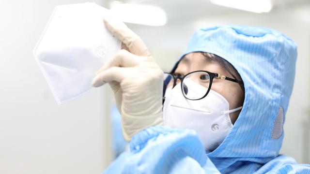 Lawan Virus Corona, China Kebut Produksi Masker N95