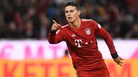 3. James Rodriguez - Selama masa peminjaman bersama Bayern Munchen dirinya tampil biasa saja, kemungkinan besar dirinya akan kembali dilego oleh Real Madrid dan mungkin ke Napoli untuk gabung bersama Carlo Ancelotti. (AFP/Christof Stache)