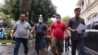 Rampas Kendaraan Warga, 6 Oknum Debt Collector di Bekasi Digelandang ke Kantor Polisi