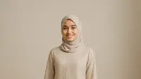 8 Model Gamis Brokat untuk Acara Siang Hari, Tetap Adem Enggak Gerah