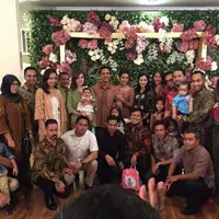 Acara lamaran Raisa dan Hamish Daud. (Instagram/tante_rempongg)