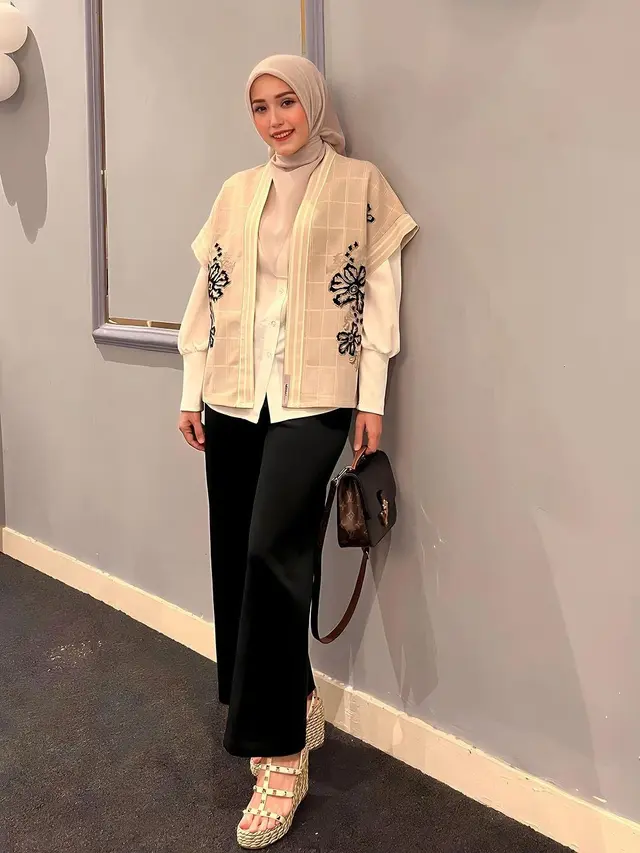 Adelia Pasha (Instagram/adeliapasha)