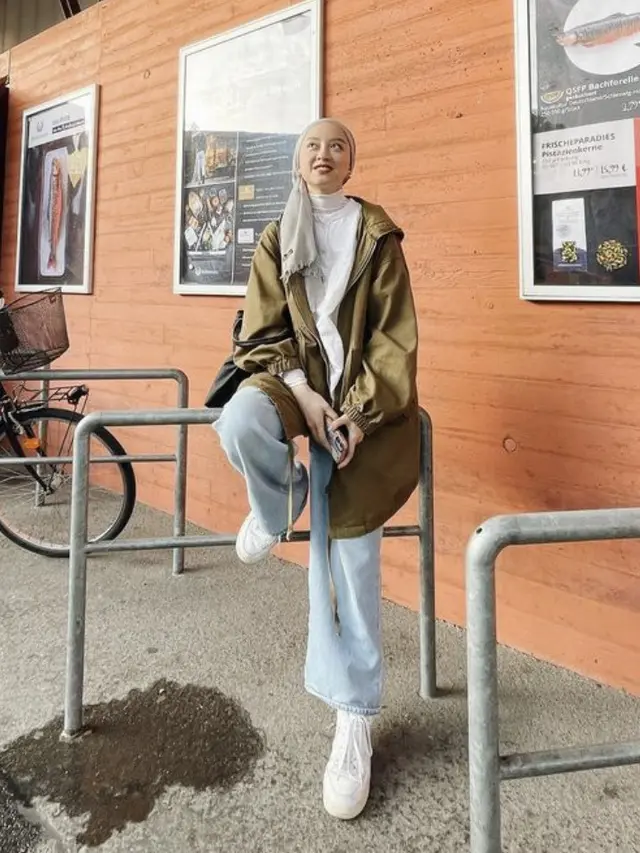 Gaya Styling Hijab Gitasav  (IG/@gitasav)