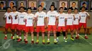 Pebulutangkis putera Indonesia yang akan berlaga pada Thomas Cup 2016 berpose usai acara pelepasan di Pelatnas PBSI, Jakarta, Senin (9/5/2016). Piala Thomas dan Uber akan dihelat di Kunshan, Tiongkok, 15-22 Mei mendatang. (Liputan6.com/Helmi Fithriansyah)