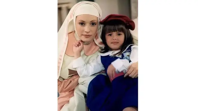 Ingat Suster Cecilia di Carita de Angel? Ini 7 Potret Terbarunya yang Awet Muda