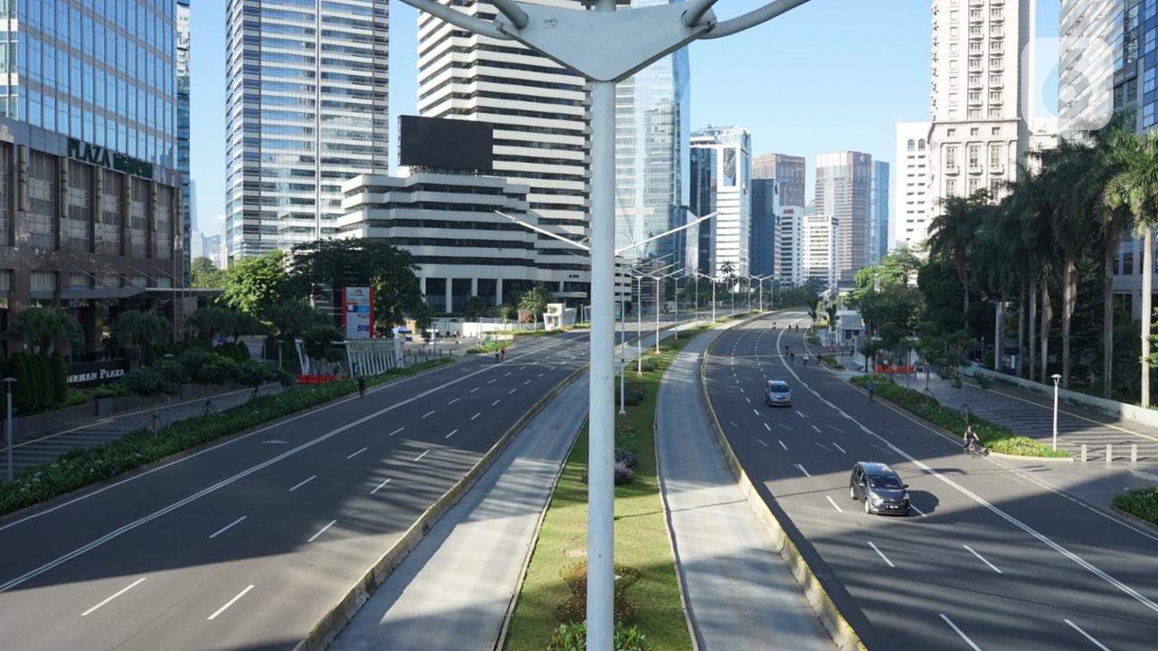 FOTO: Idul Fitri, Jalan Sudirman dan MH Thamrin Lengang