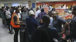 Bandara internasional utama Haiti dibuka kembali pada hari Senin untuk pertama kalinya dalam hampir tiga bulan terakhir setelah kekerasan geng yang tak kunjung reda memaksa pihak berwenang untuk menutupnya. (AP Photo/Odelyn Joseph)