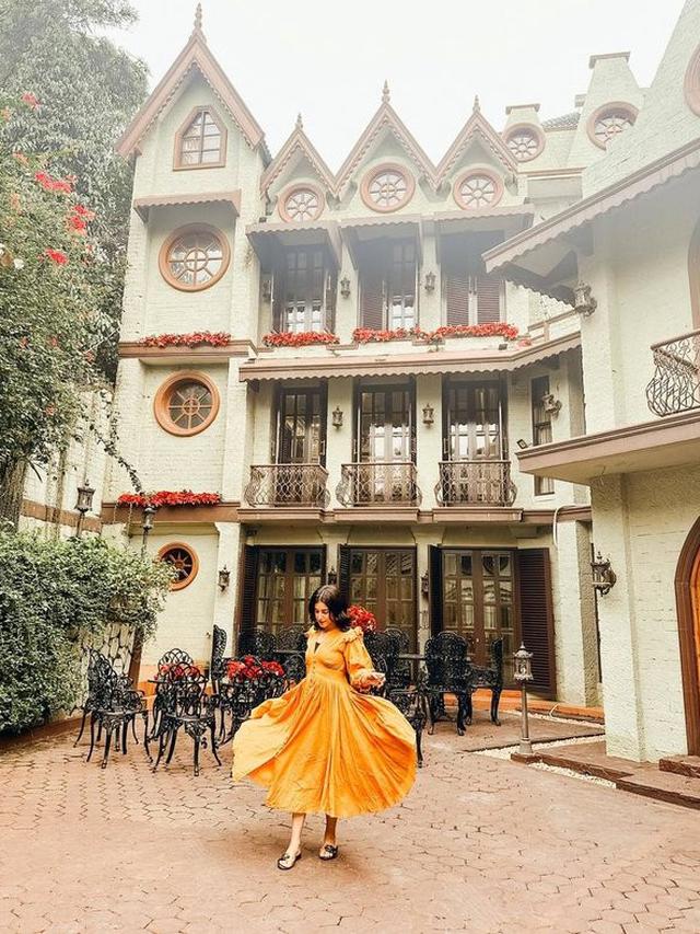 Model Depan Rumah Minimalis tapi Mewah, Inspirasi Hunian dari Kalangan Seleb yang Serba Cantik di 2024