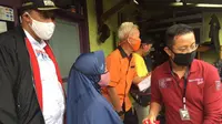 Pemkot Bekasi Minta Warga yang Belum Dapat Bansos Covid-19 Melapor