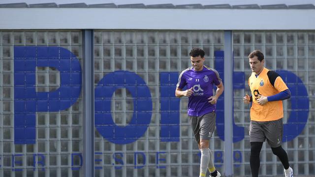 Terkena Serangan Jantung, Iker Casillas Selamat dari Masa Kritis.