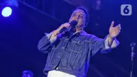 Lirik Lagu Ada Titik-titik di Ujung Doa dari Sal Priadi, Trending Nomor 1 di YouTube