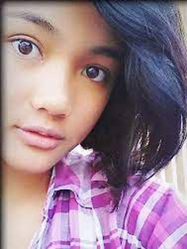 6 Foto Jadul Marion Jola saat SMP, Remaja Manis Kupang