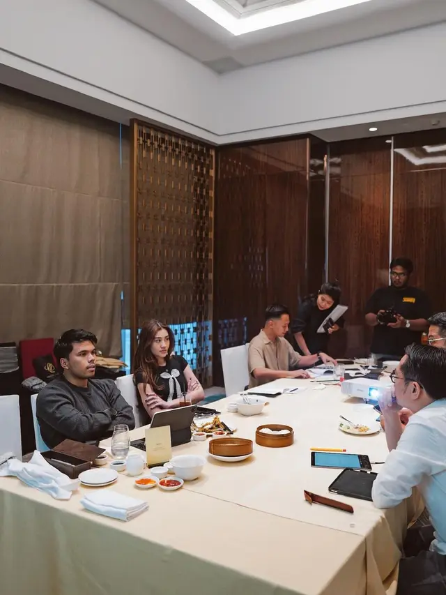 Thariq Halilintar dan Aaliyah massaid. [Foto: Instagram/aaliyah.massaid]