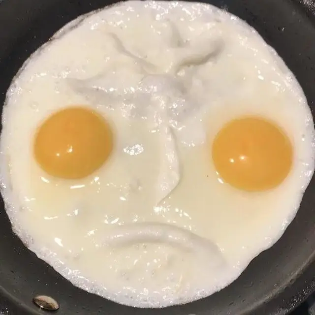 6 Kreasi Absurd Masak Telur Ini Bikin Geleng Kepala, Netizen: Malah Mirip Alien