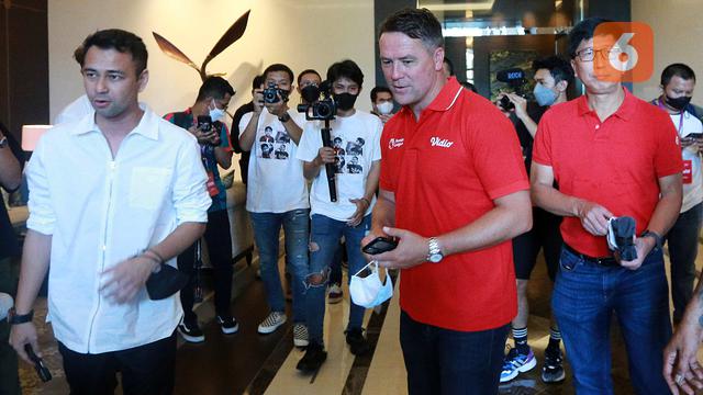 Foto: Baru Tiba, Michael Owen Diajak Raffi Ahmad ke Andara