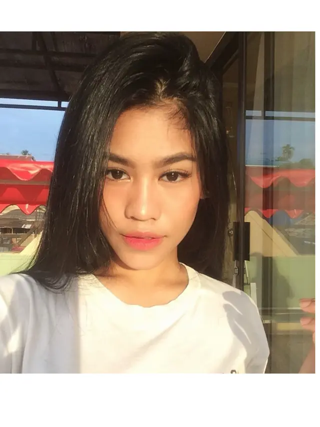 6 Potret Elita Yulianti, Adik Bungsu Ririn Ekawati yang Jarang Tersorot