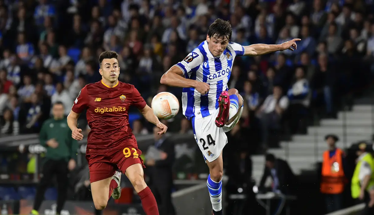 Bertandang ke markas Real Sociedad di Reale Arena, Roma membawa modal kemenangan 2-0 dari laga leg pertama Liga Europa di Italia. (AP Photo/Alvaro Barrientos)