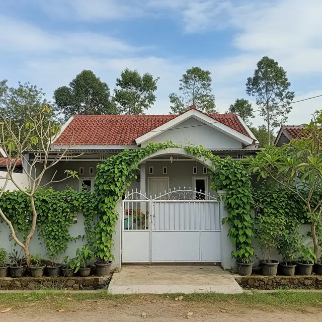 9 Model Gerbang Rumah Type 36 di Kampung, Tampilan Depan Makin Apik