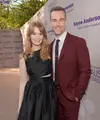 James Van Der Beek akan menjadi seorang ayah untuk keempat kalinya. Mantan aktor ‘Dawson’s Creek’ ini dan istrinya, Kimberly, mengumumkan di Instagram pada hari Kamis bahwa mereka senang bisa mendapat bayi lagi. (AFP/Bintang.com)