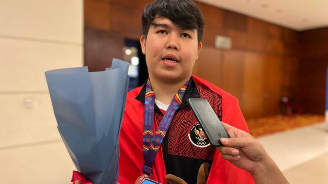 <p>Alan Raynold Kumaseh sabet medali Perak di PUBG Mobile Solo Mode SEA Games 2021. (Doc: PBESI)</p>
