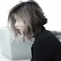 ilustrasi rambut/Photo by Oladimeji Odunsi on Unsplash