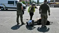 Rudal yang menghantam jalanan Kiev di Ukraina. (AFP)