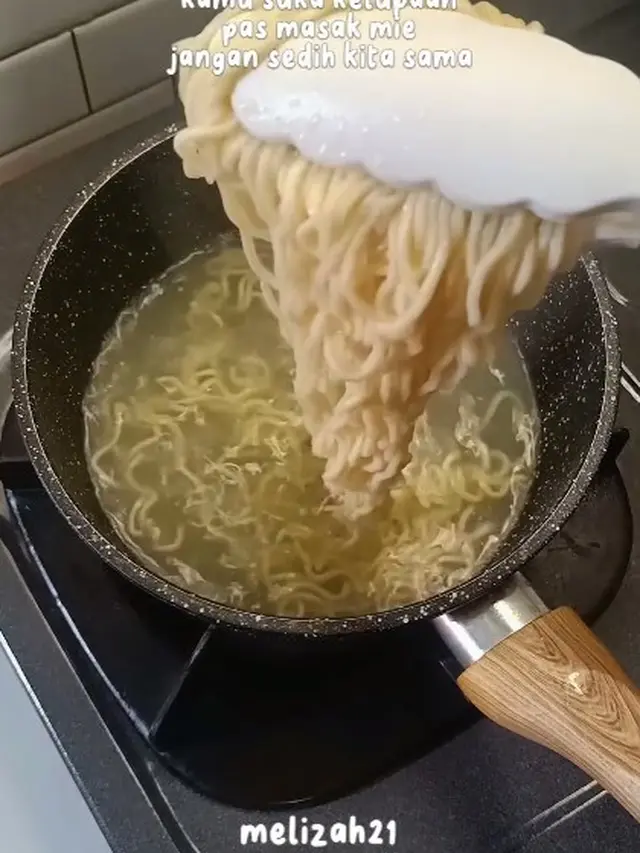 Tidak Perlu Dibuang, Begini Cara Bikin Mie Lembek Bisa Kembali Kenyal