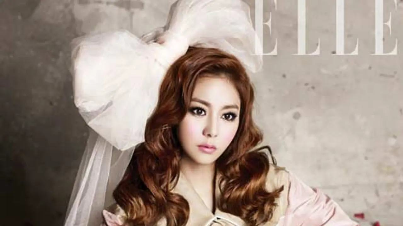 UEE Tak Kesulitan Jadi Wanita Angkuh di High Society