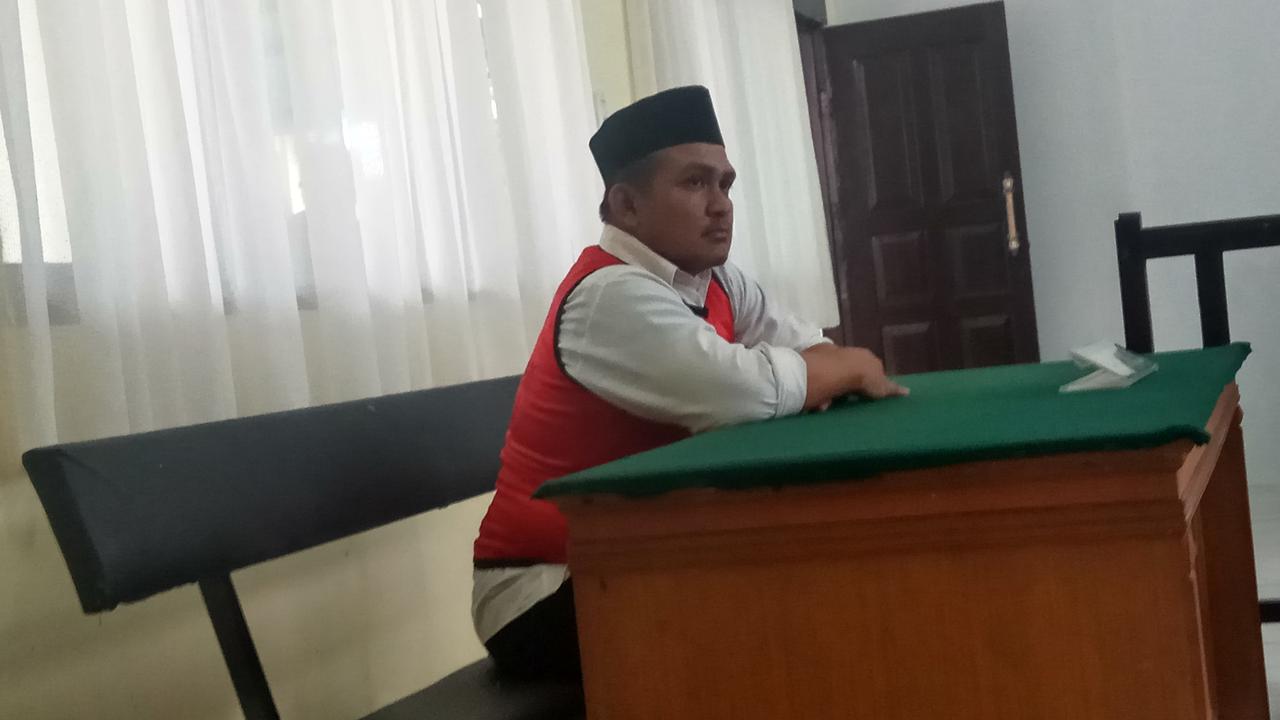 Pentolan Saracen, Harsono, jalani persidangan di PN Pekanbaru.