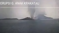 Gunung Anak Krakatau kembali erupsi, Senin pagi (27/11/2023), pukul 09.32 WIB. (Liputan6.com/ DOk PVMBG)