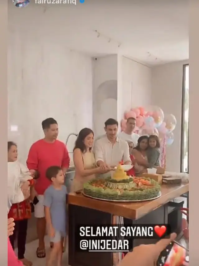 6 Momen Jessica Iskandar dan Vincent Verhaag Umumkan Jenis Kelamin Anak