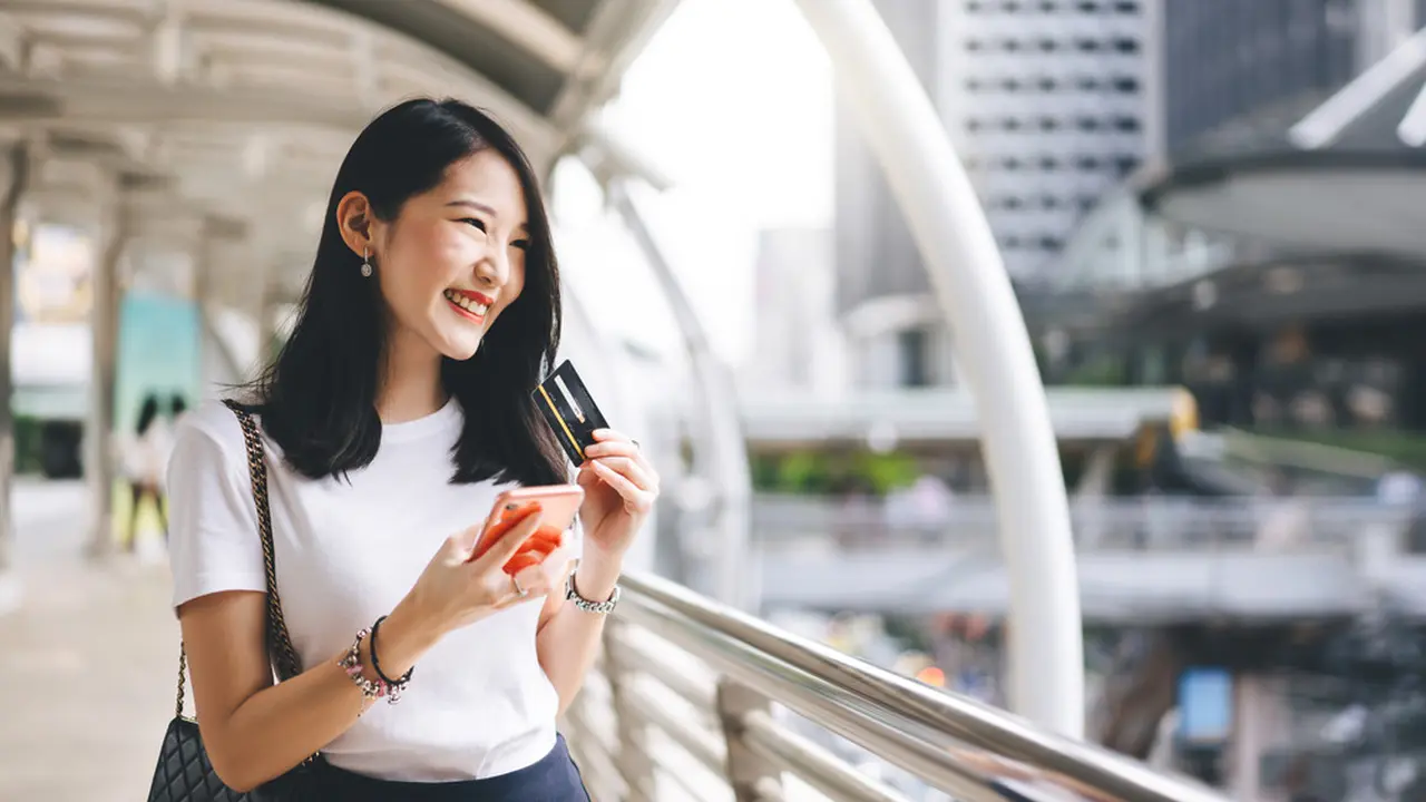 Traveling ke Luar Negeri Makin Nyaman, Ada Kartu Kredit BRI World Access yang Bikin Bebas Bertransaksi