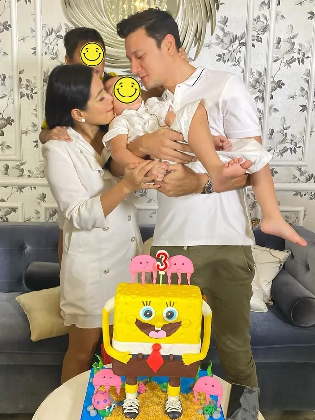 6 Momen Titi Kamal dan Christian Sugiono Rayakan Ultah Kai yang ke-3, Sederhana. (Sumber: Instagram/titi_kamall)